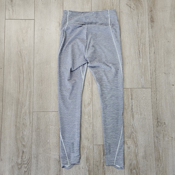Gymshark Speed Leggings, Size Small, Gray/Light Green Multi - Picture 3 of 11
